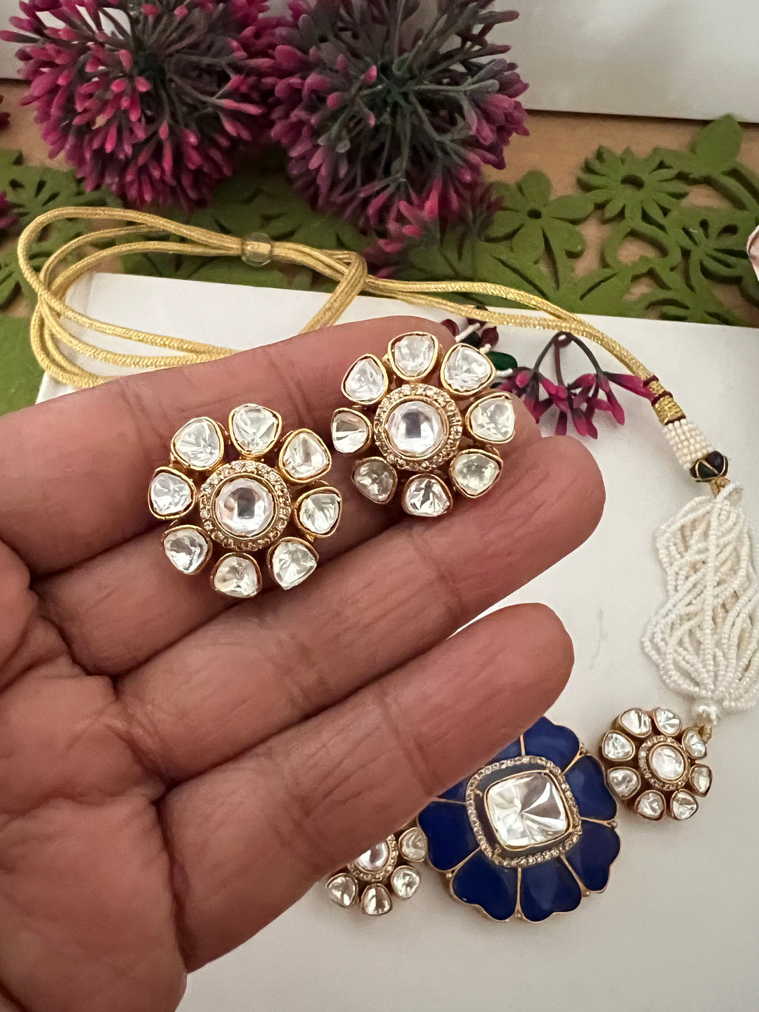 Kundan Choker with Studs