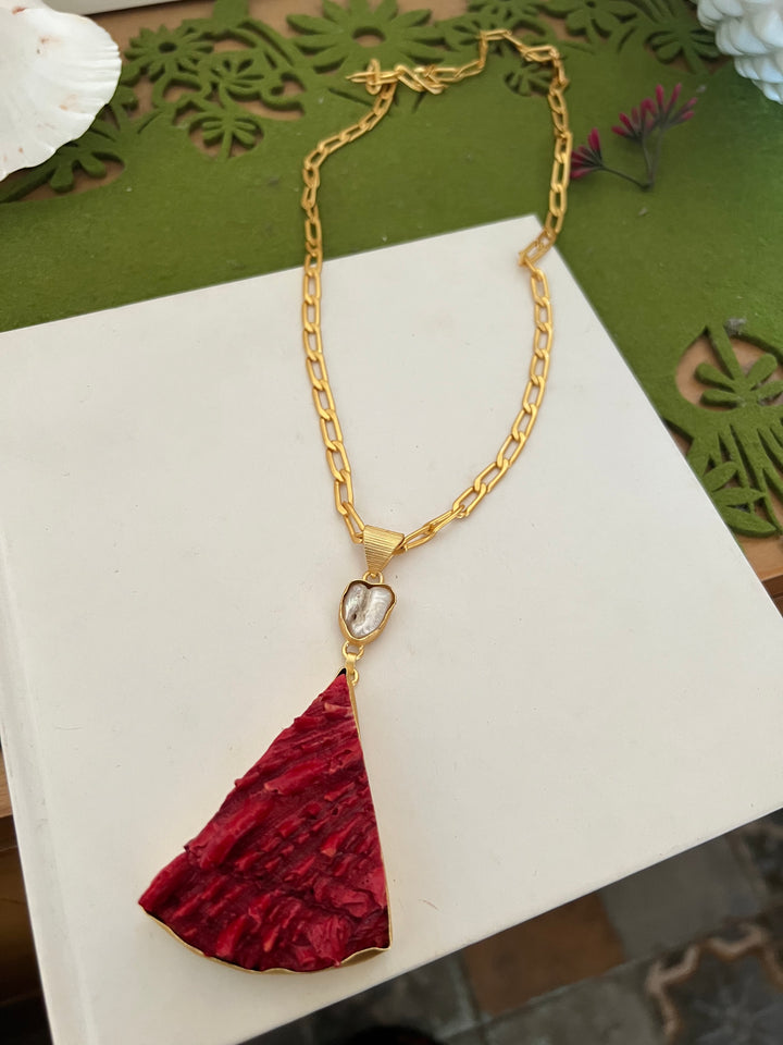 Natural Coral and Baroque Pendant Necklace