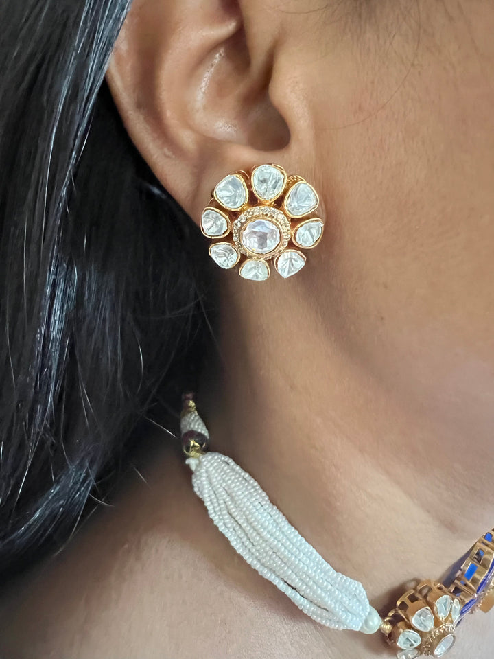 Kundan Choker with Studs