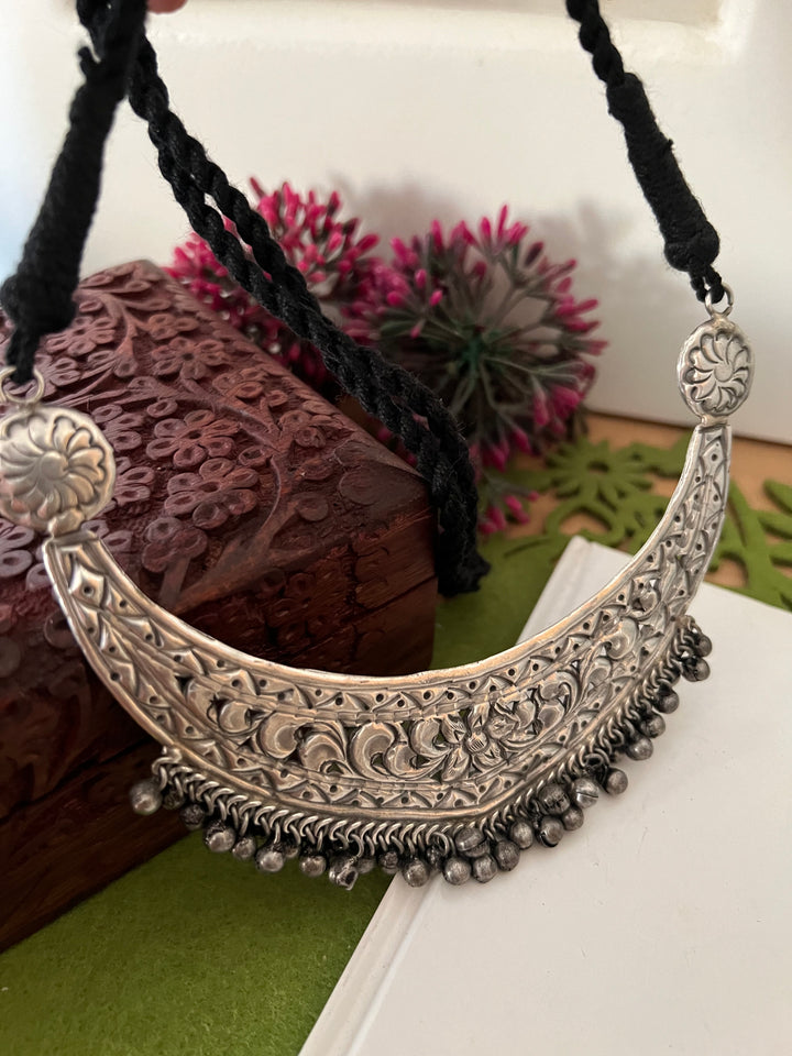 Antique Choker