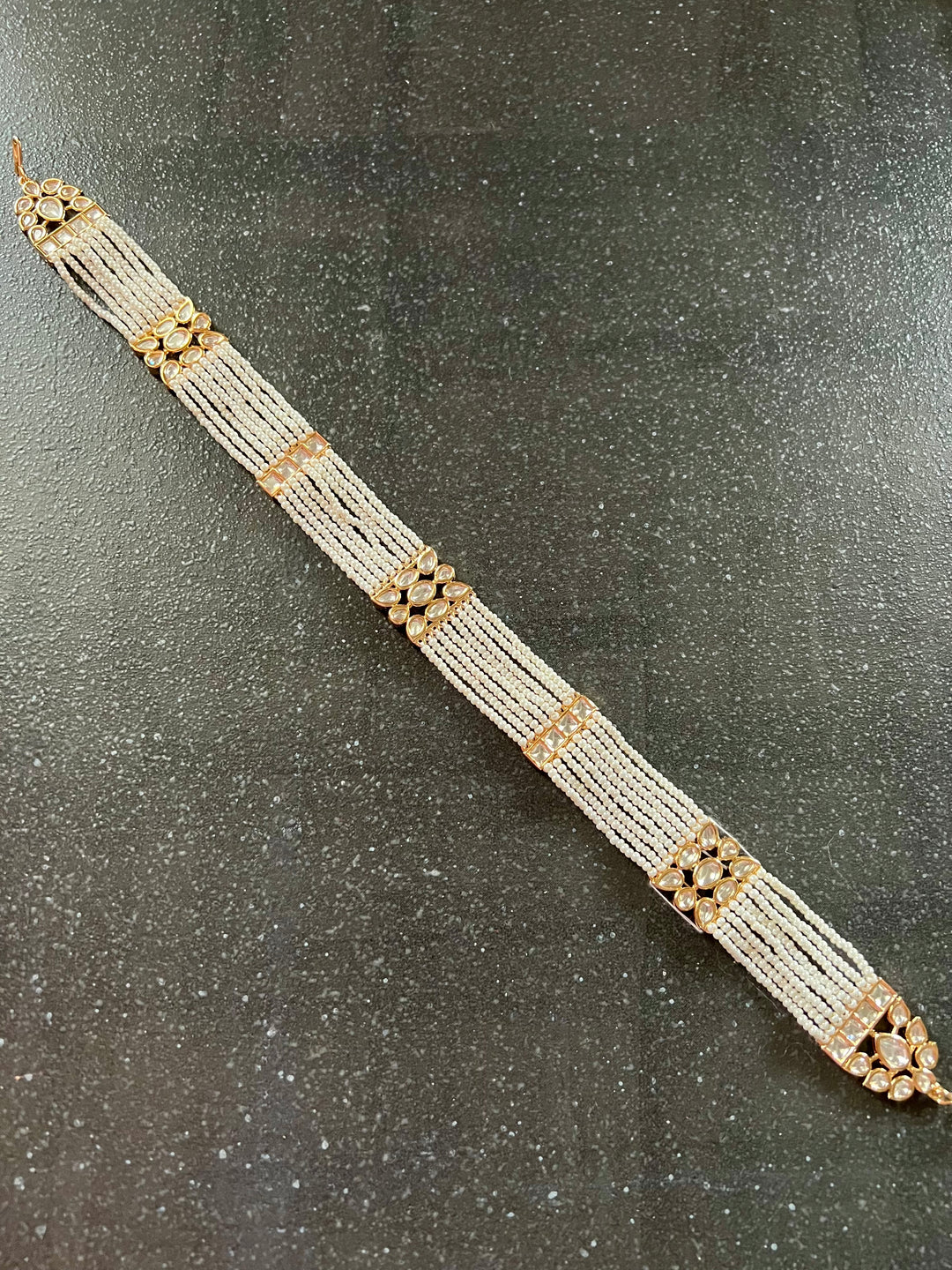 SHIVKA Premium Quality Kundan Mathapatti