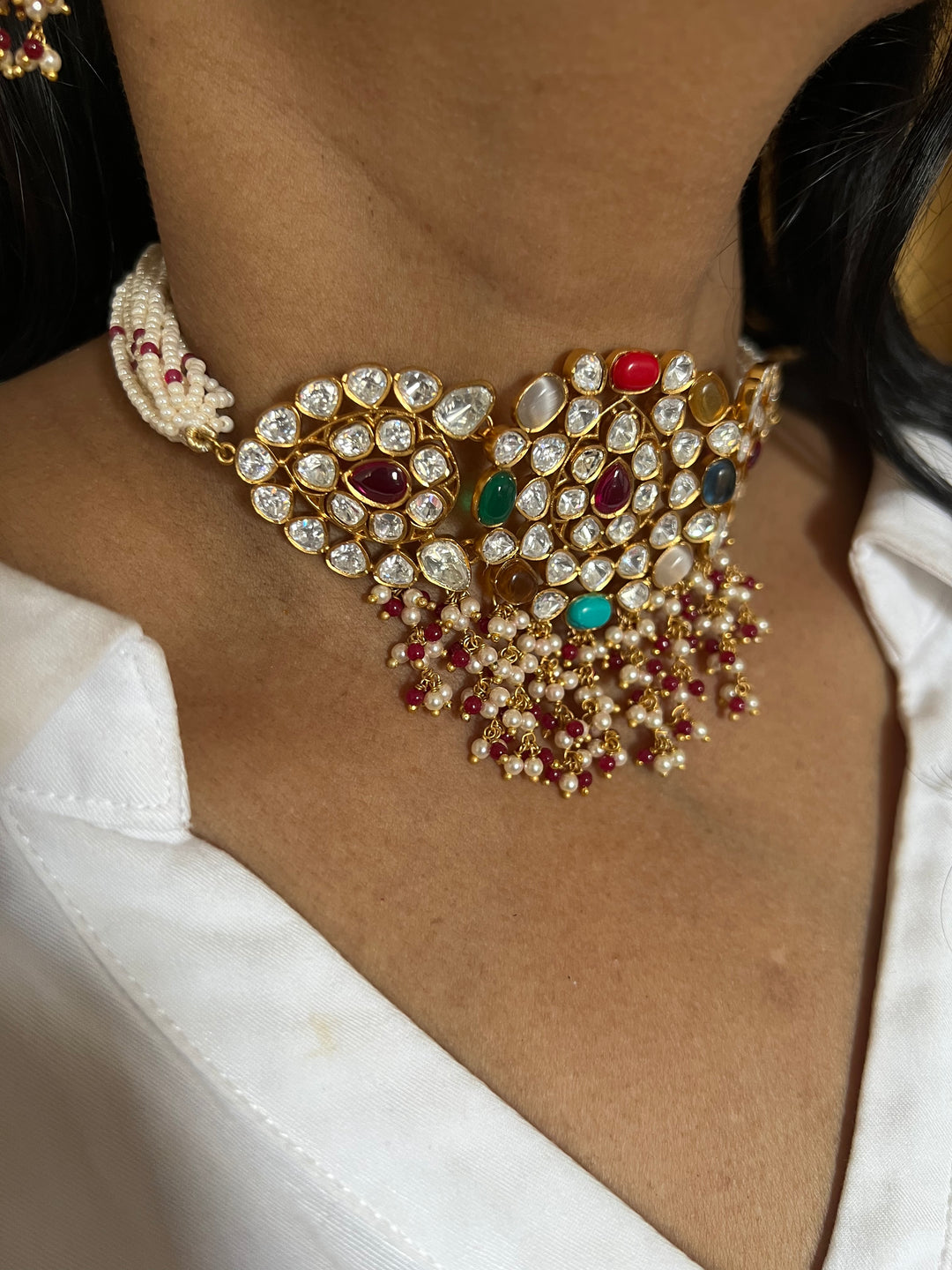 Scintillating Navratna Kundan Choker with Earrings