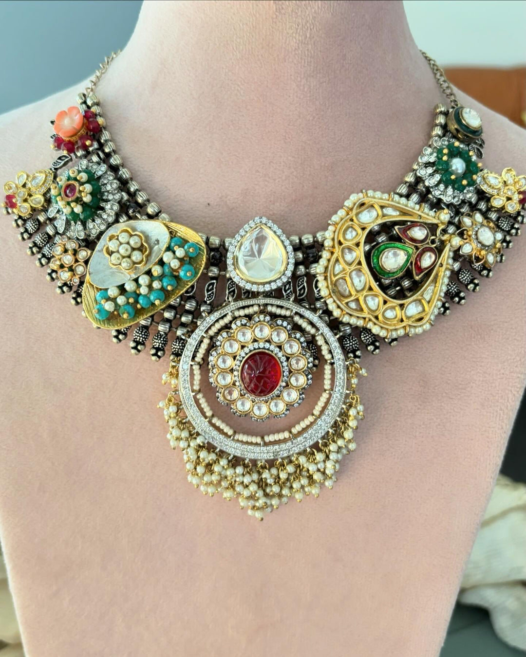 SHIVKA One of a Kind Designer Dual Tone Necklace with Kundan Earrings