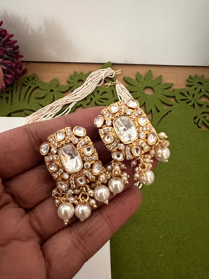 SHIVKA Beautiful Kundan Pendant Necklace with Earrings