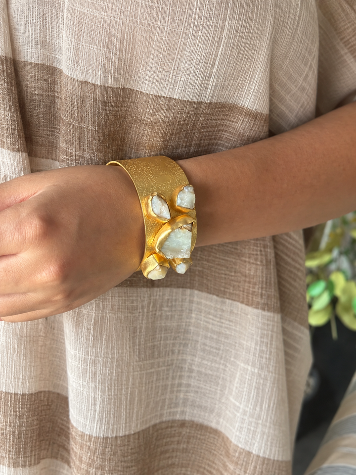 Exquisite White Raw Opal Stone Studded Brass Open Cuff - Unparalleled Quality and Style
