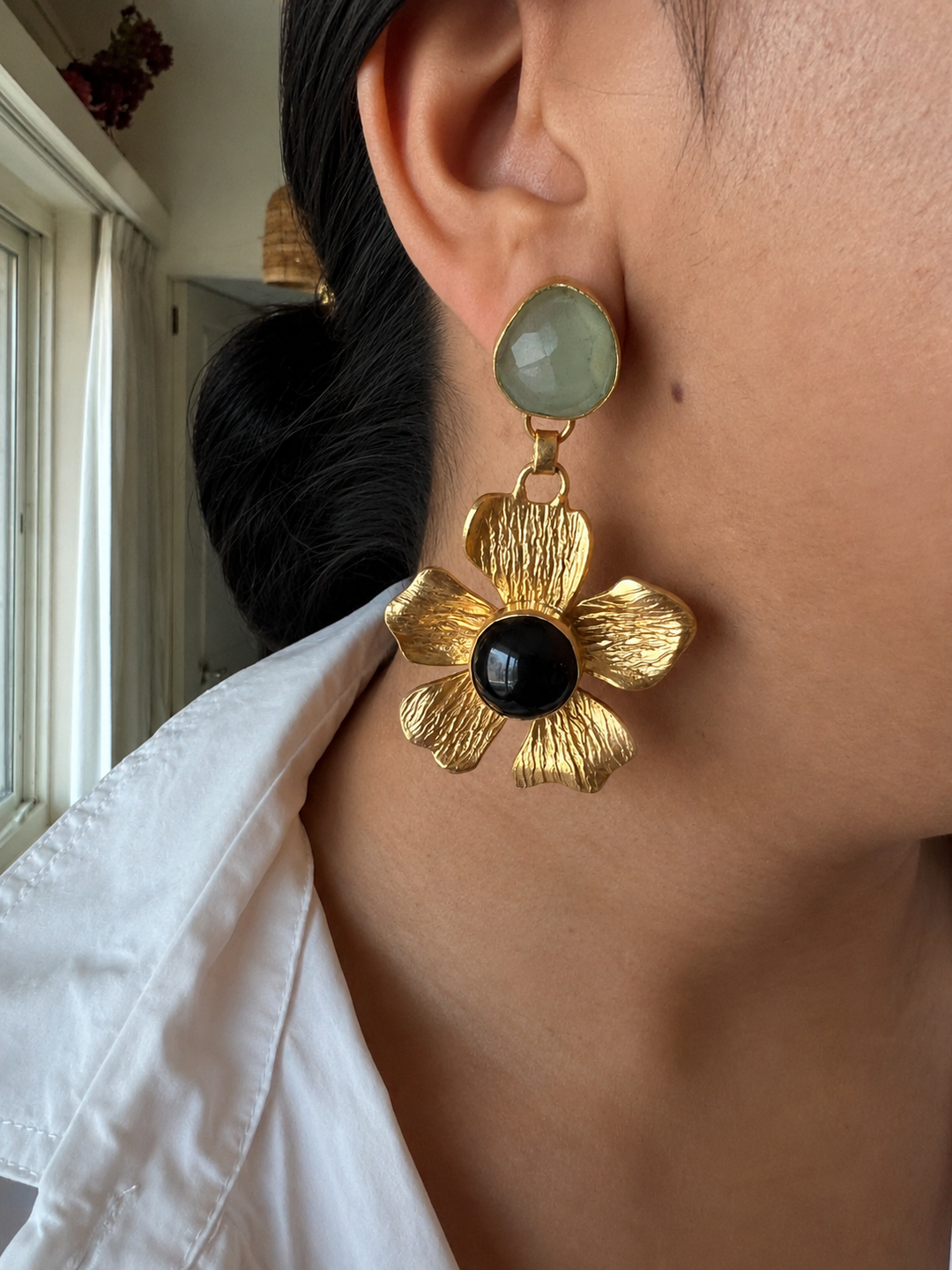 Onyx and Chalcedony Flower Design Earrings