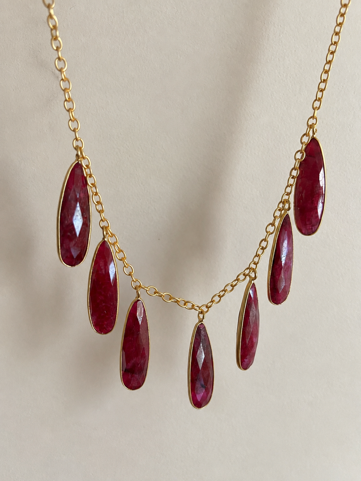 Ruby Quartz Teardrop Necklace & Gold Drop Earrings Set