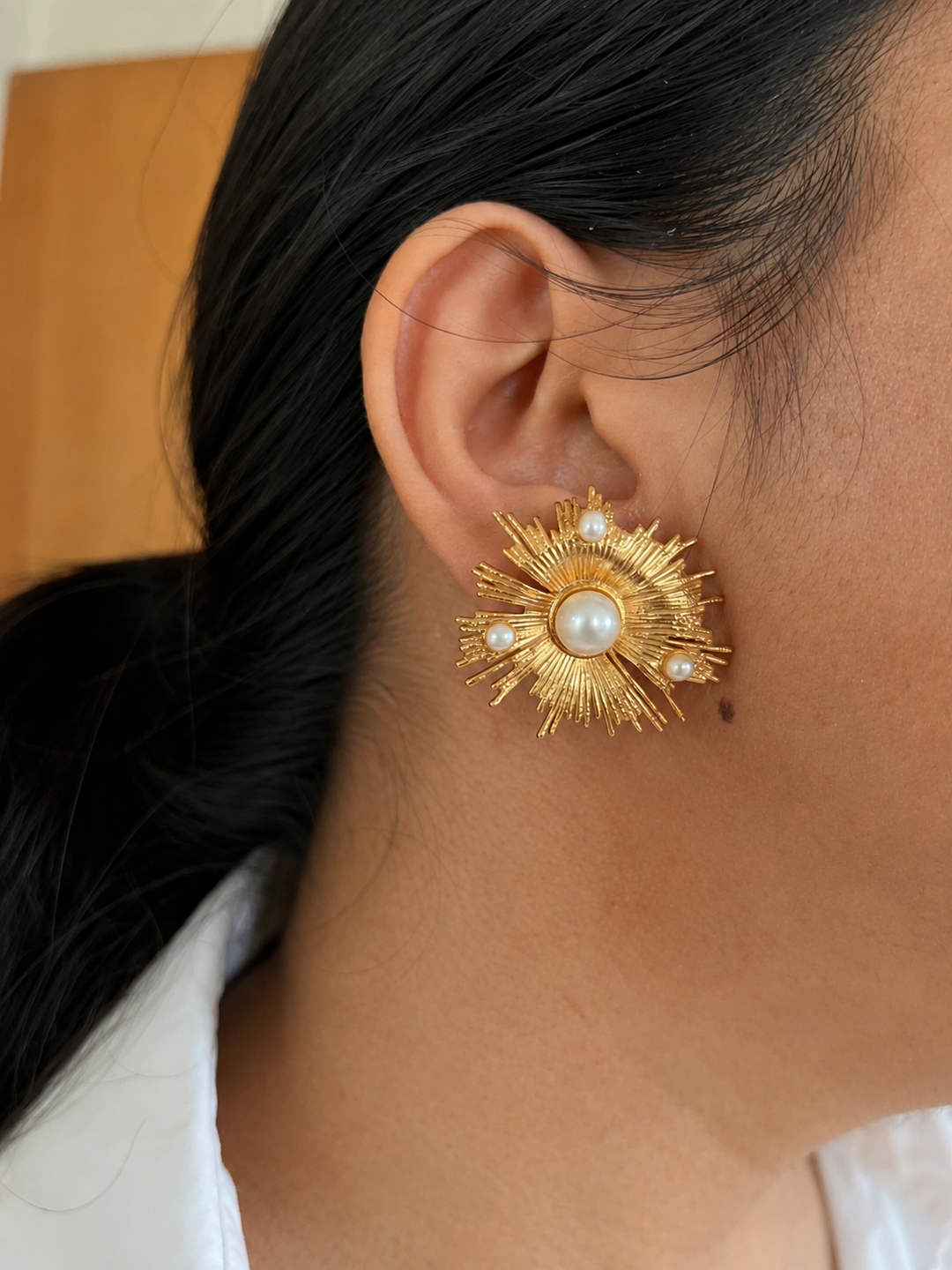 Sunburst Pearls Studs