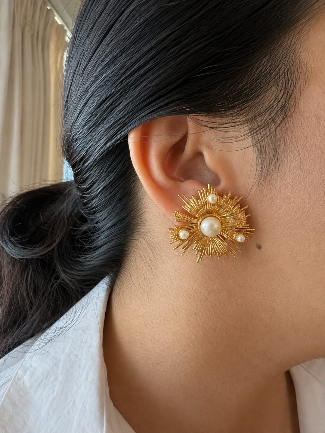 Sunburst Pearls Studs