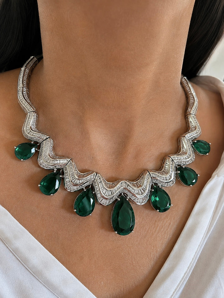 Emerald Green Teardrop Wave Collar Necklace Set with Earrings