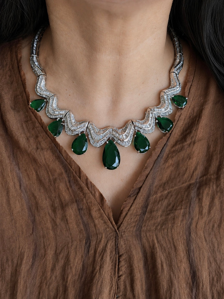 Emerald Green Teardrop Wave Collar Necklace Set with Earrings