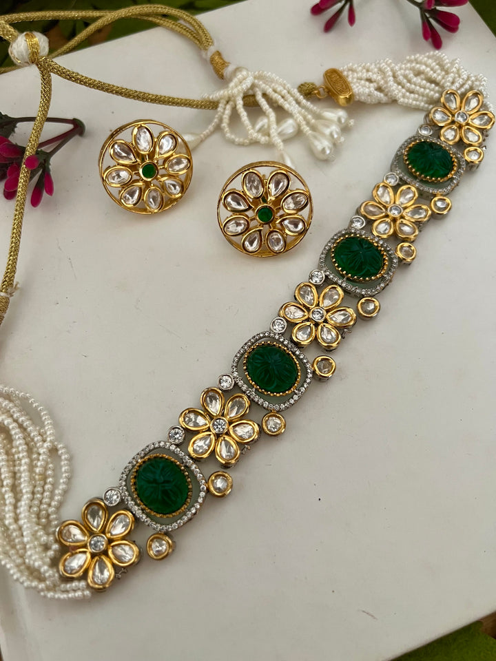 Carved Stone Kundan Choker with Studs