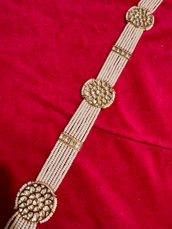 SHIVKA Premium Quality Kundan Mathapatti
