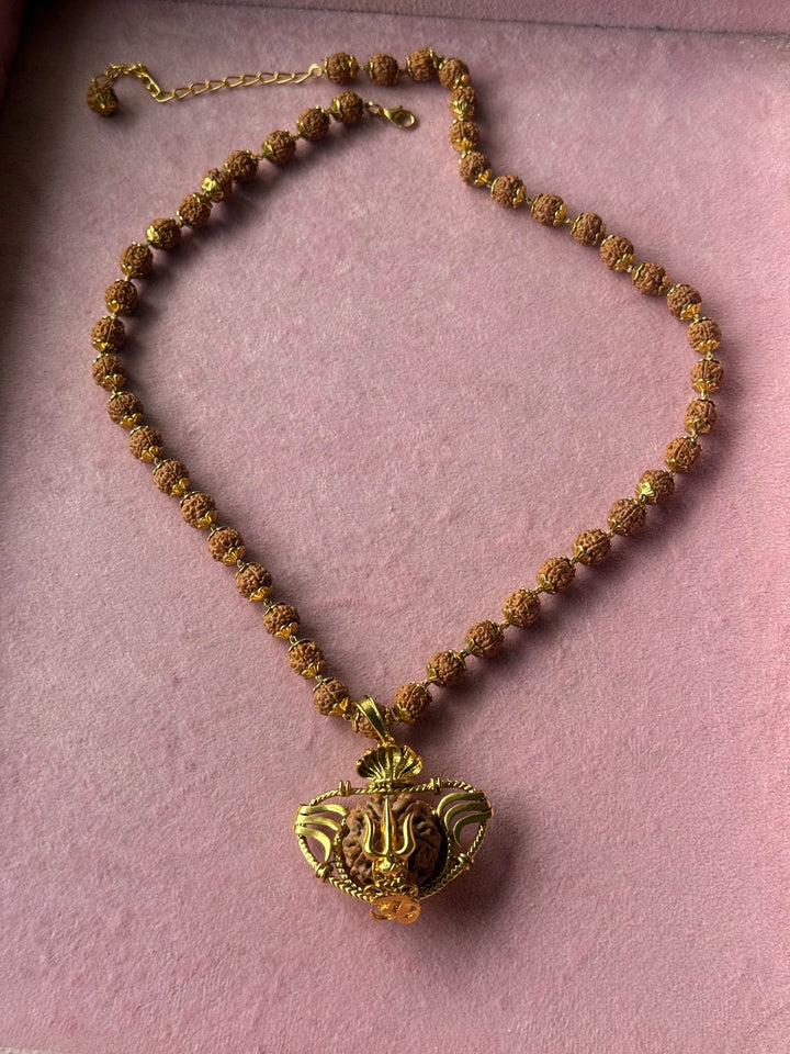 Handmade Panch Mukhi Rudraksha Pendant Necklace | Nepal Rudraksha with Certificate, 925 Silver Gold Polish