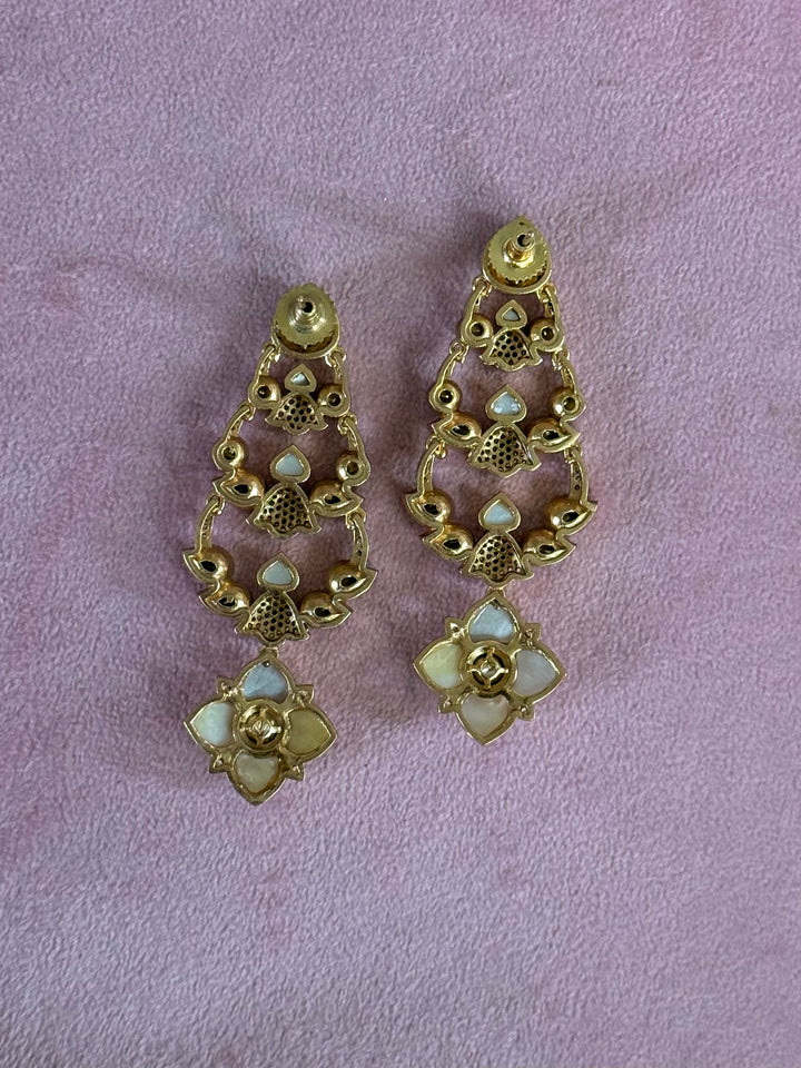Elegant MOP Earrings