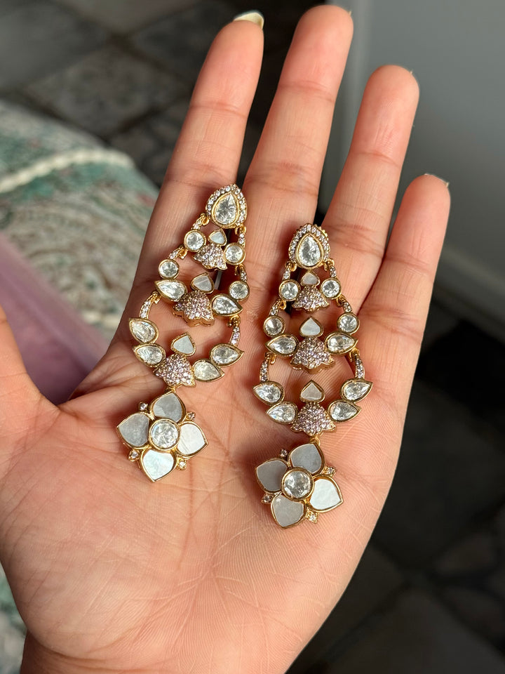 Elegant MOP Earrings