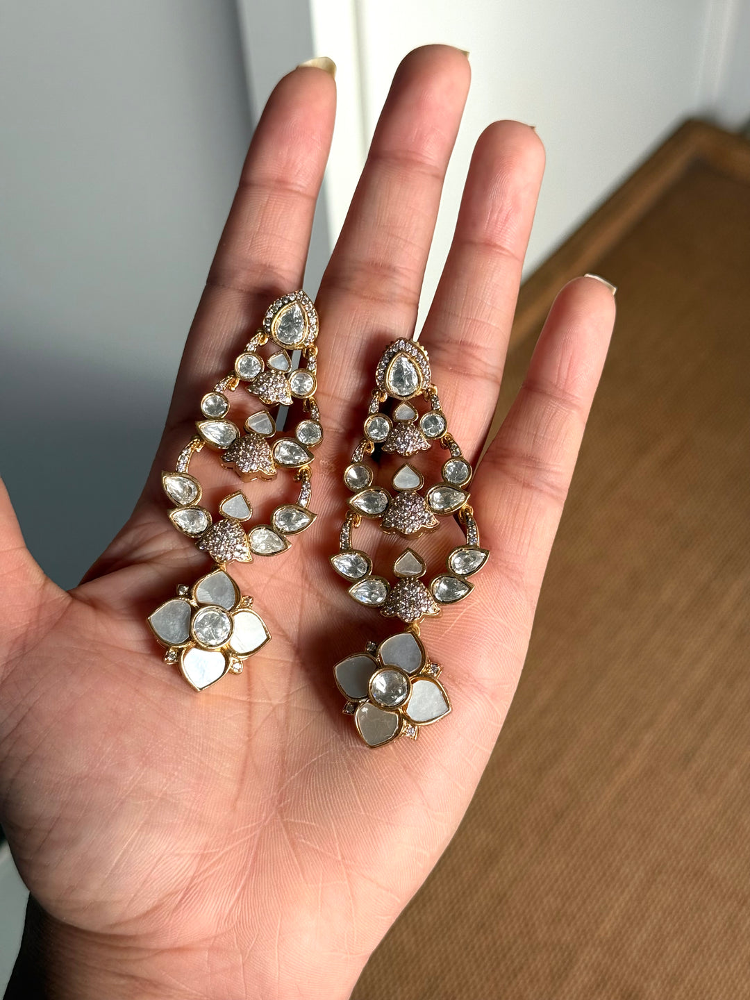 Elegant MOP Earrings
