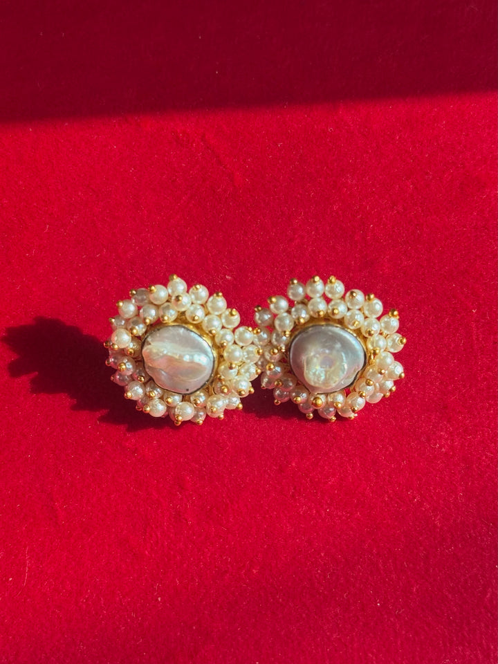 Classy Pearl Cluster Studs