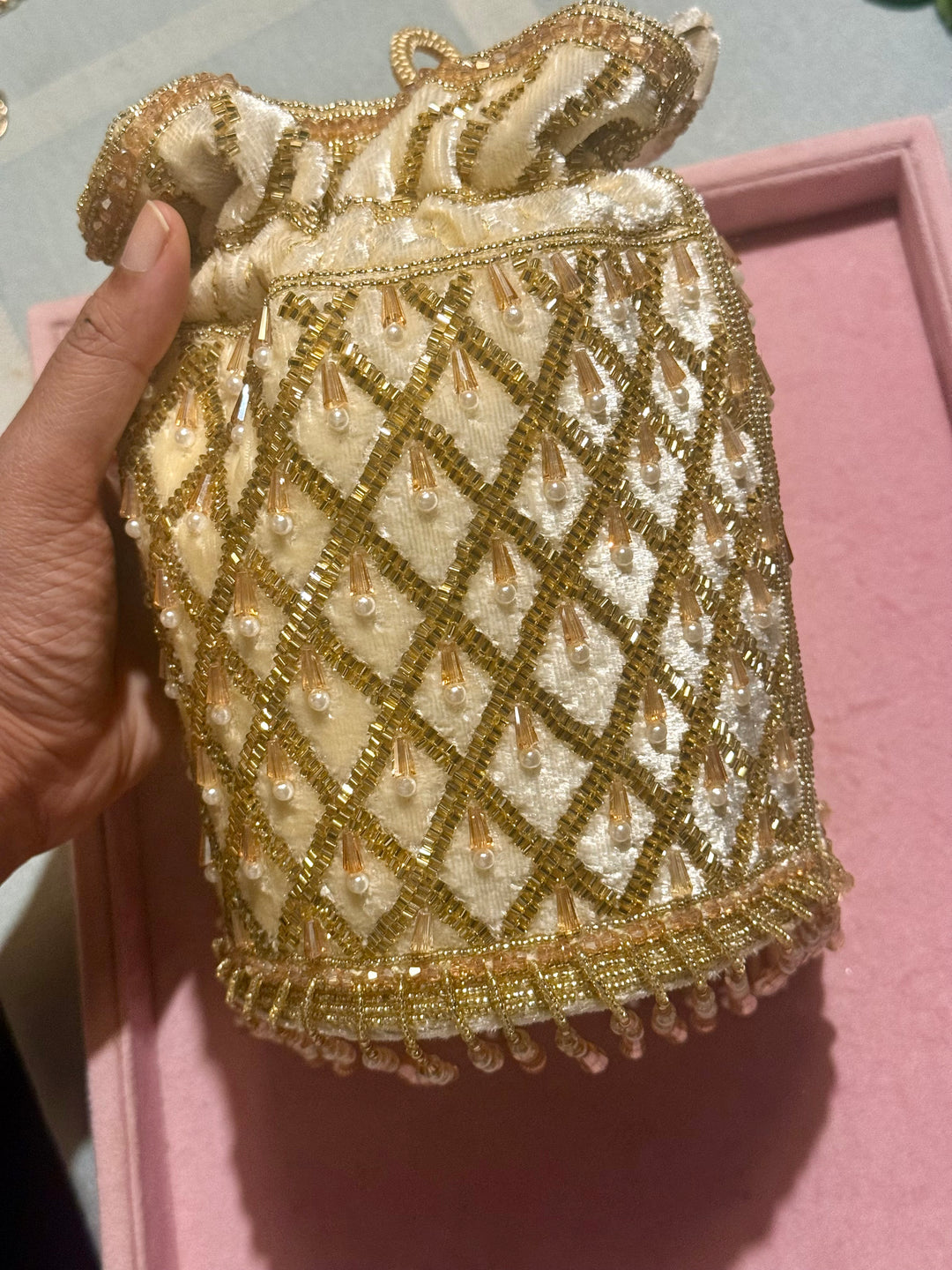 Handmade Velvet Pearl & Beaded Hand Purse | Elegant Statement Evening Clutch with Top Handle