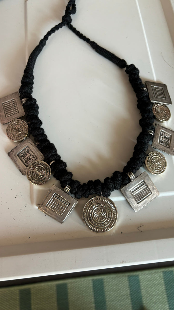 Exquisite Hand Painted Necklace - Premium Quality Craftsmanship