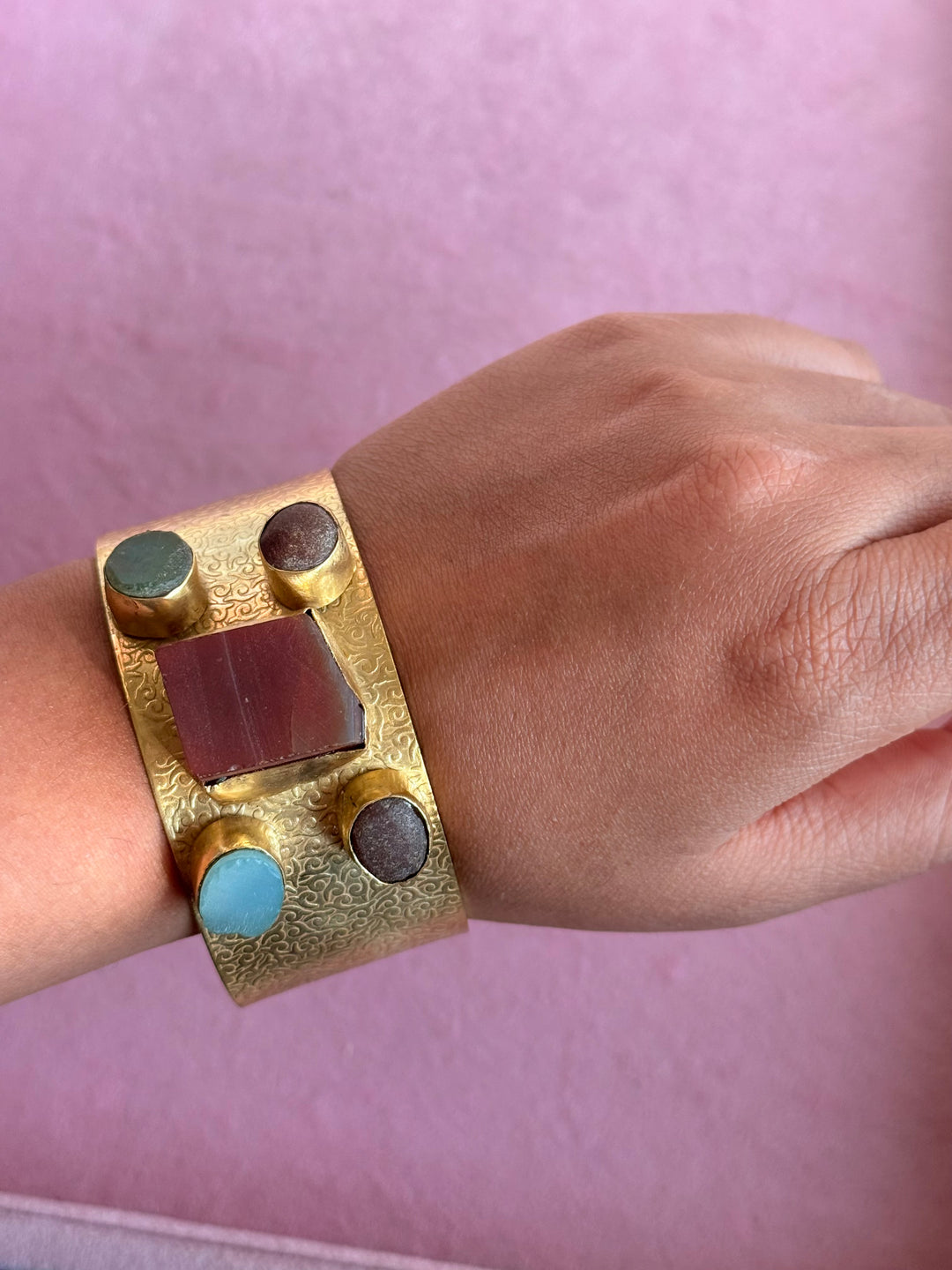 Exquisite Stone Studded Brass Open Cuff - Unparalleled Quality and Style