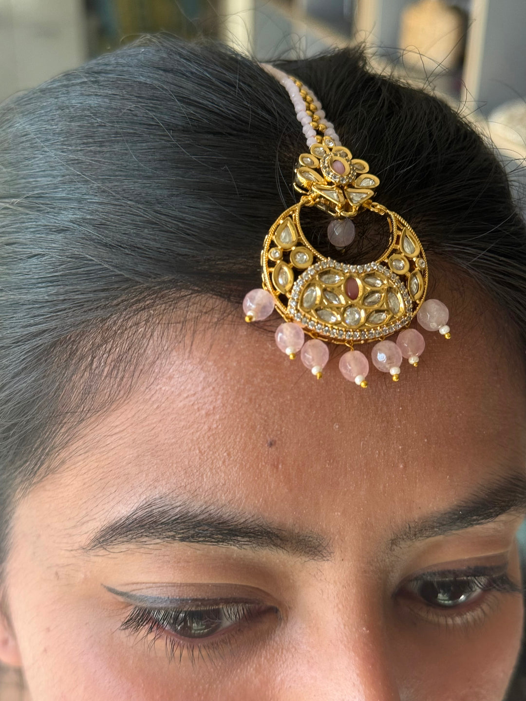 Gorgeous Pink Beads Kundan Maangtikka