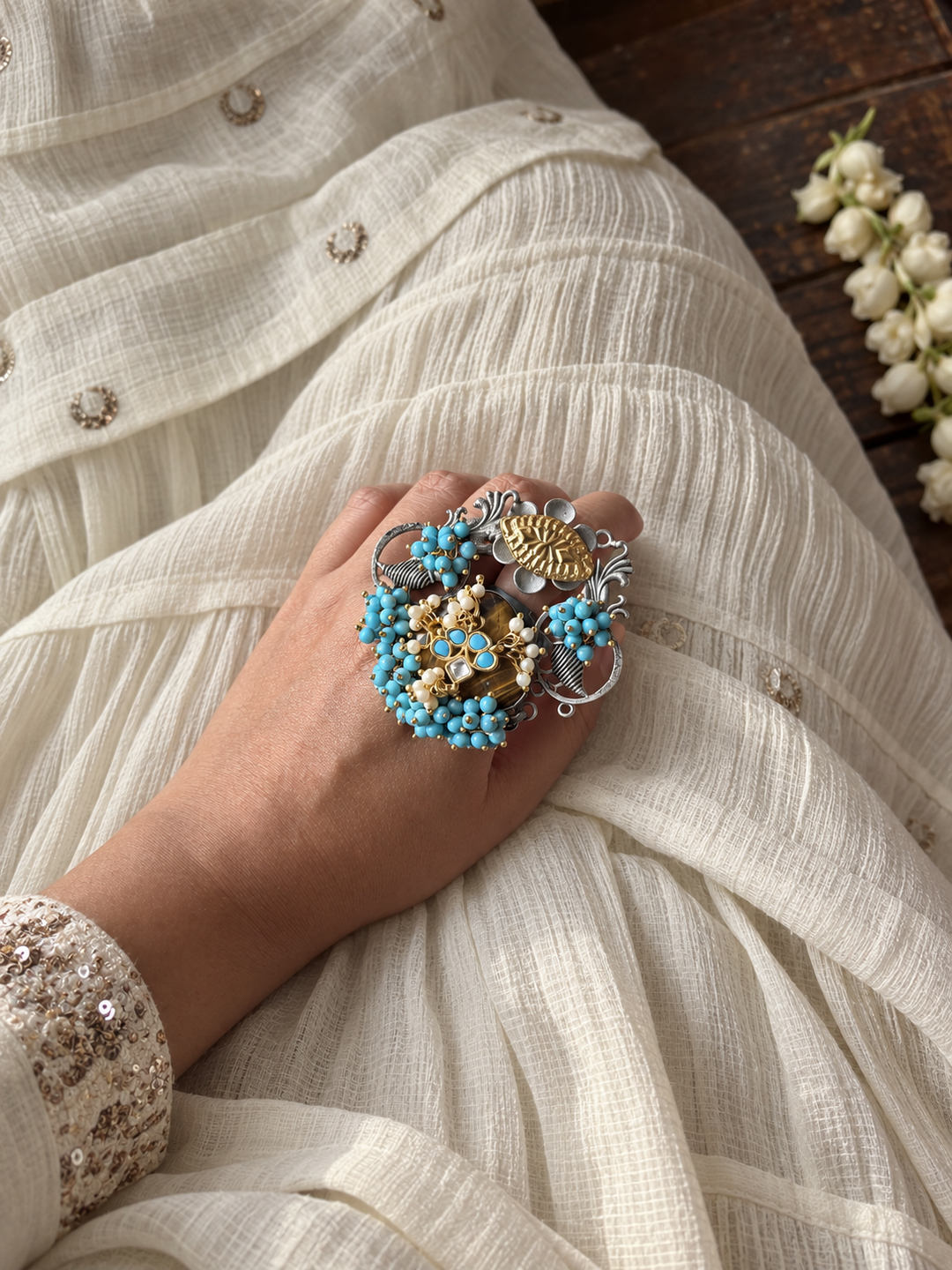 Tiger’s Eye Bird Motifs Blue Ghungroo Ring