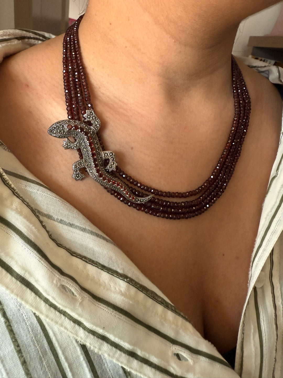 Garnet Lizard 925 Silver Necklace | SHIVKA | Statement Pendant Necklace for Elegant Royal Party Look