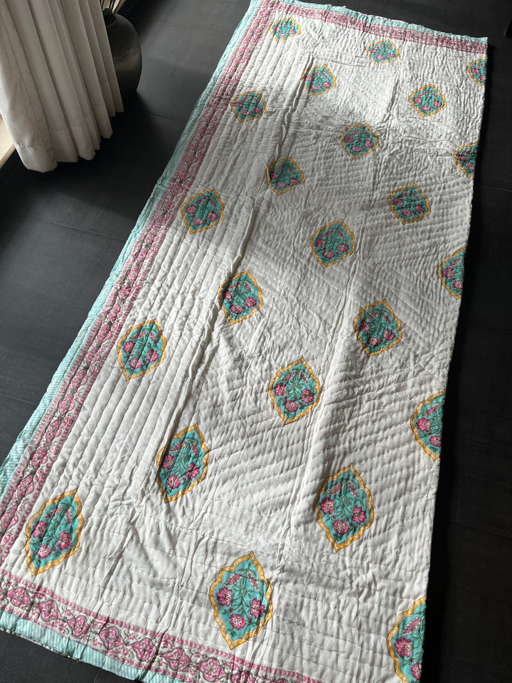 Double Bed Jaipur Quilt/ Queen Bed Jaipur Quilt/ Pure Cotton Quilt/ Hand Block Printed Quilt