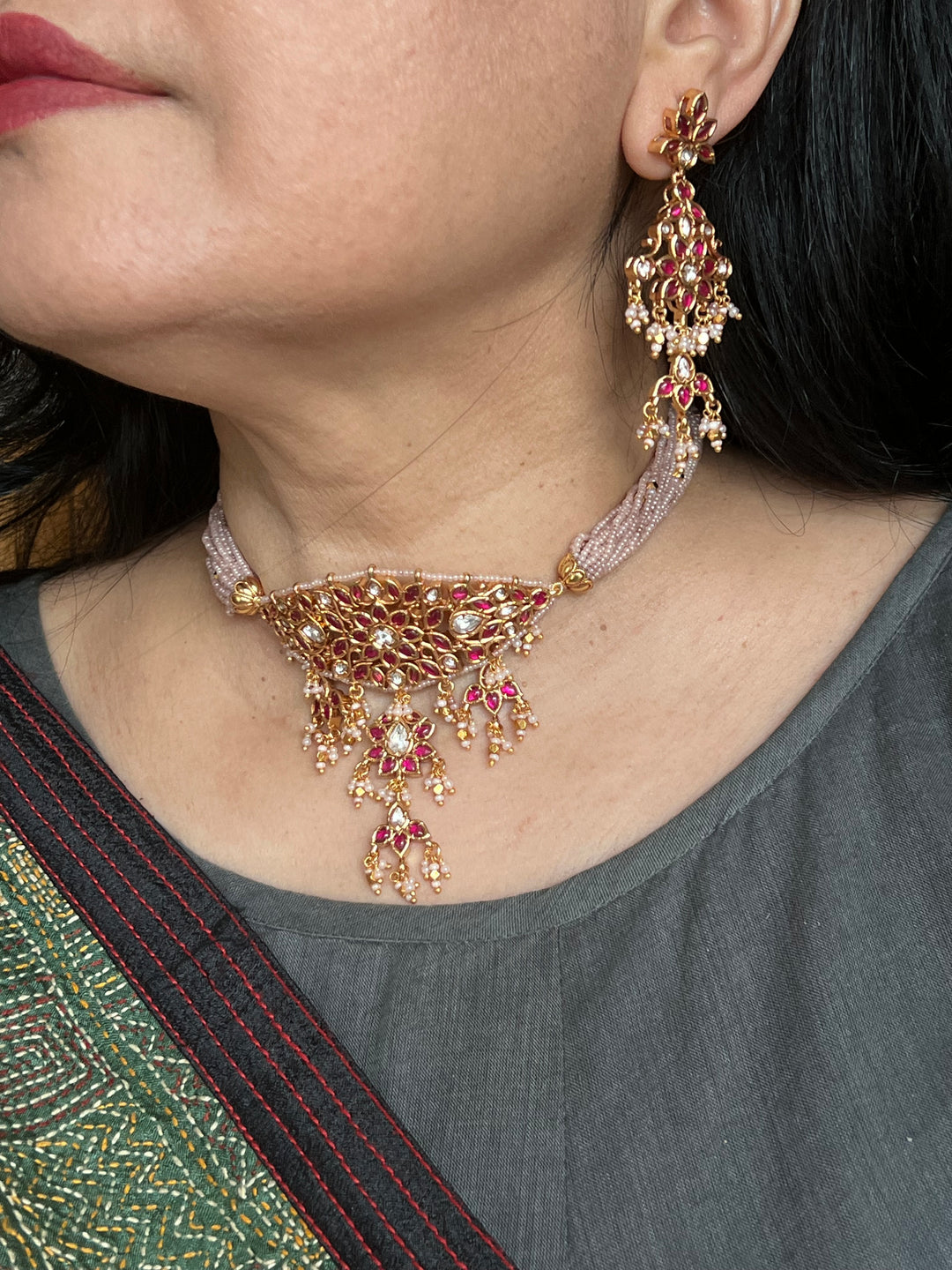 Elegant Necklace Set - Unmatched Quality and Style (Premium Quality)