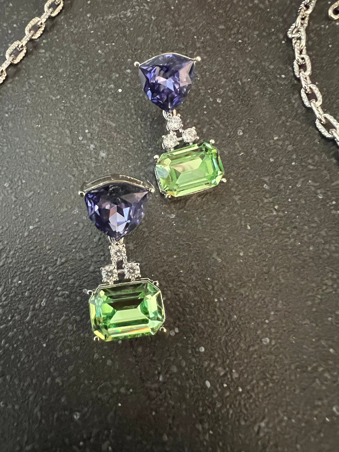 Exquisite Austrian Crystal Necklace Set: Designer Piece