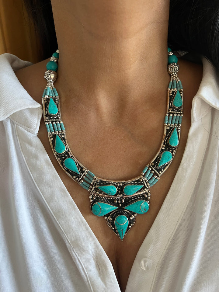 Himalayan Statement Necklace - Artistic Elegance from Nepal