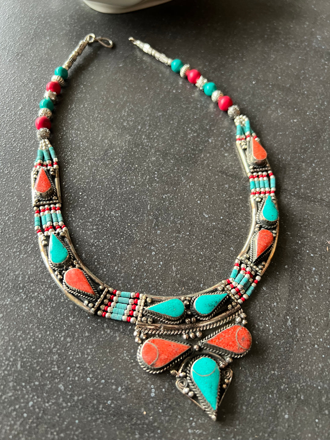Himalayan Statement Necklace - Artistic Elegance from Nepal