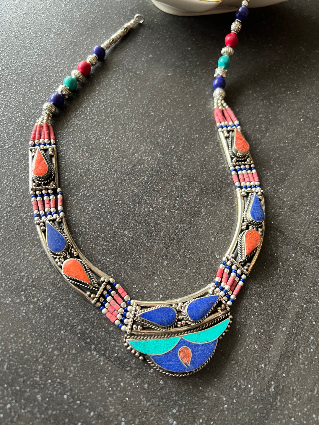 Himalayan Statement Necklace - Artistic Elegance from Nepal