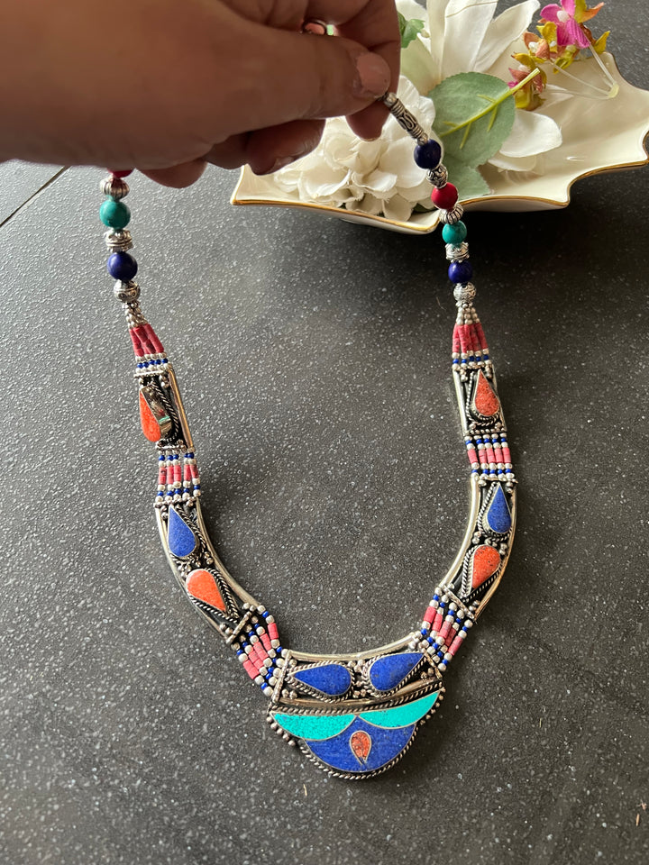 Himalayan Statement Necklace - Artistic Elegance from Nepal