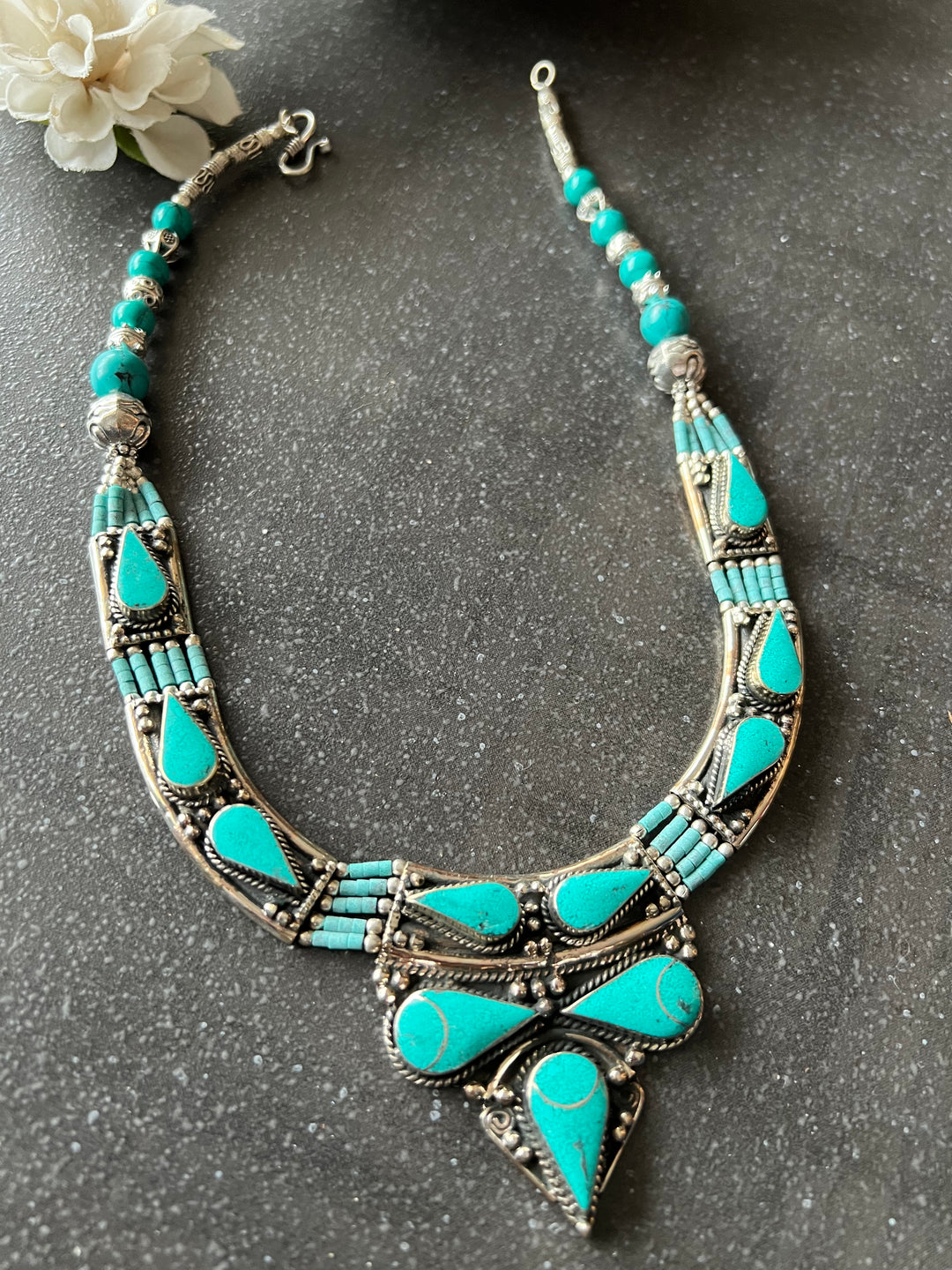 Himalayan Statement Necklace - Artistic Elegance from Nepal