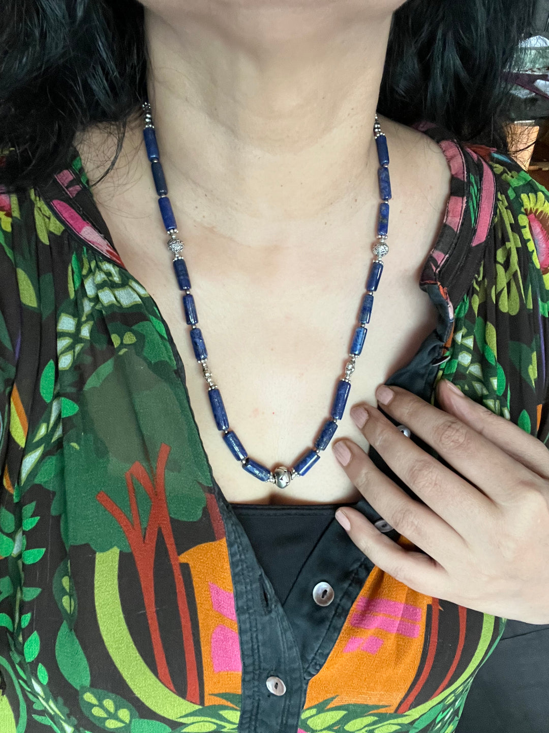 Lapis Lazuli Beauty: 925 Silver Ball Necklace - Timeless Elegance