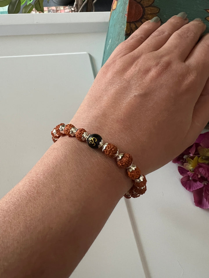 Exquisite Rudraksh Silver Bracelet - Unparalleled Quality and Style