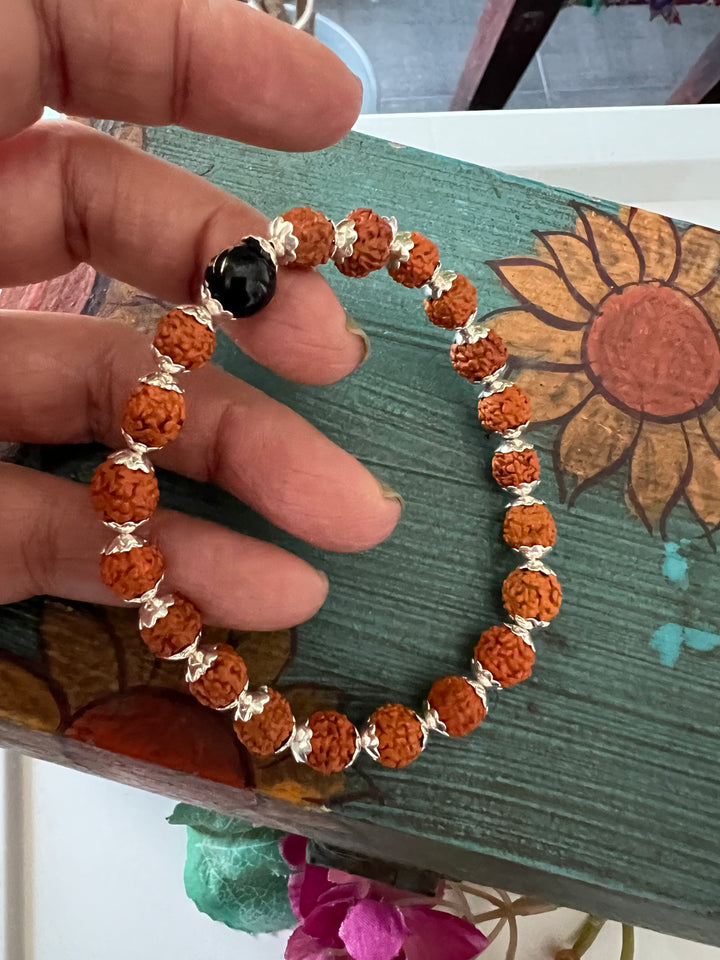 Exquisite Rudraksh Silver Bracelet - Unparalleled Quality and Style