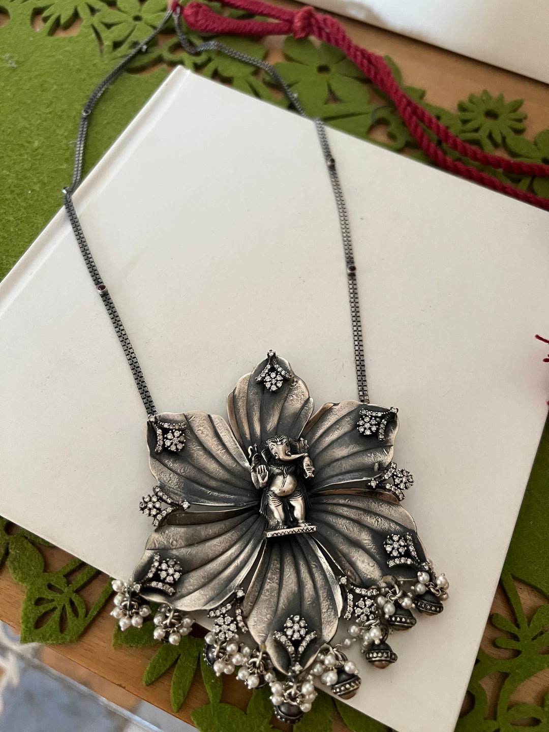 Antique Silver Ganesha Pendant Necklace: Timeless Elegance