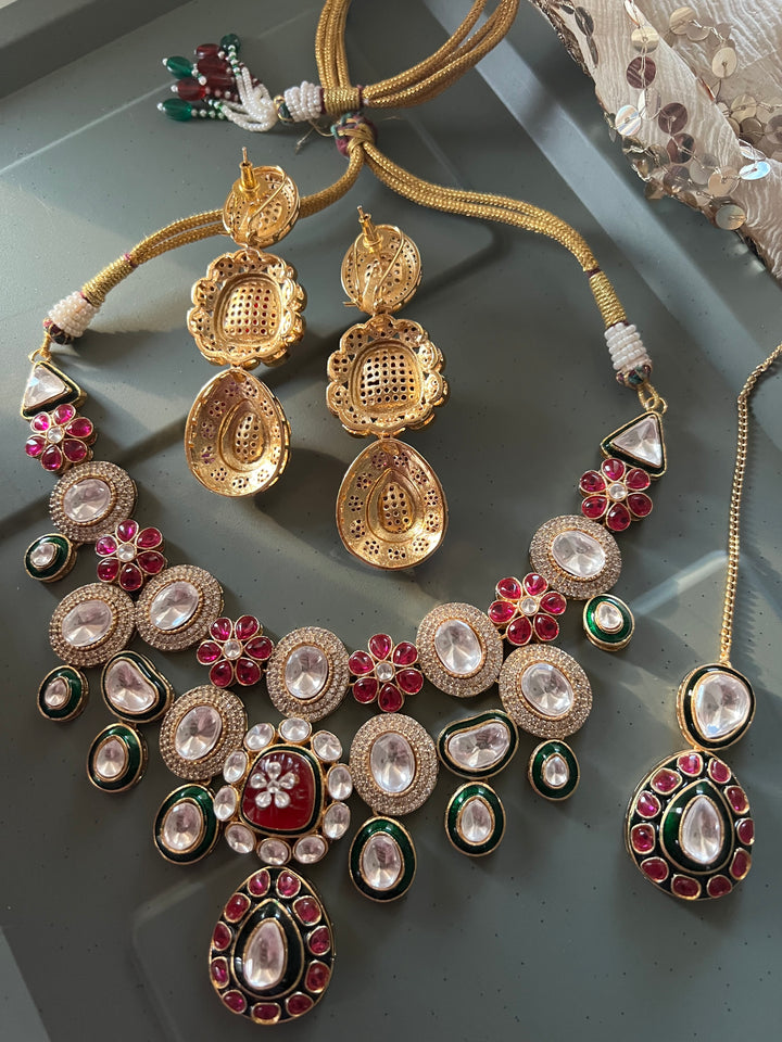 Premium Handcrafted Kundan Jewelry Necklace Set
