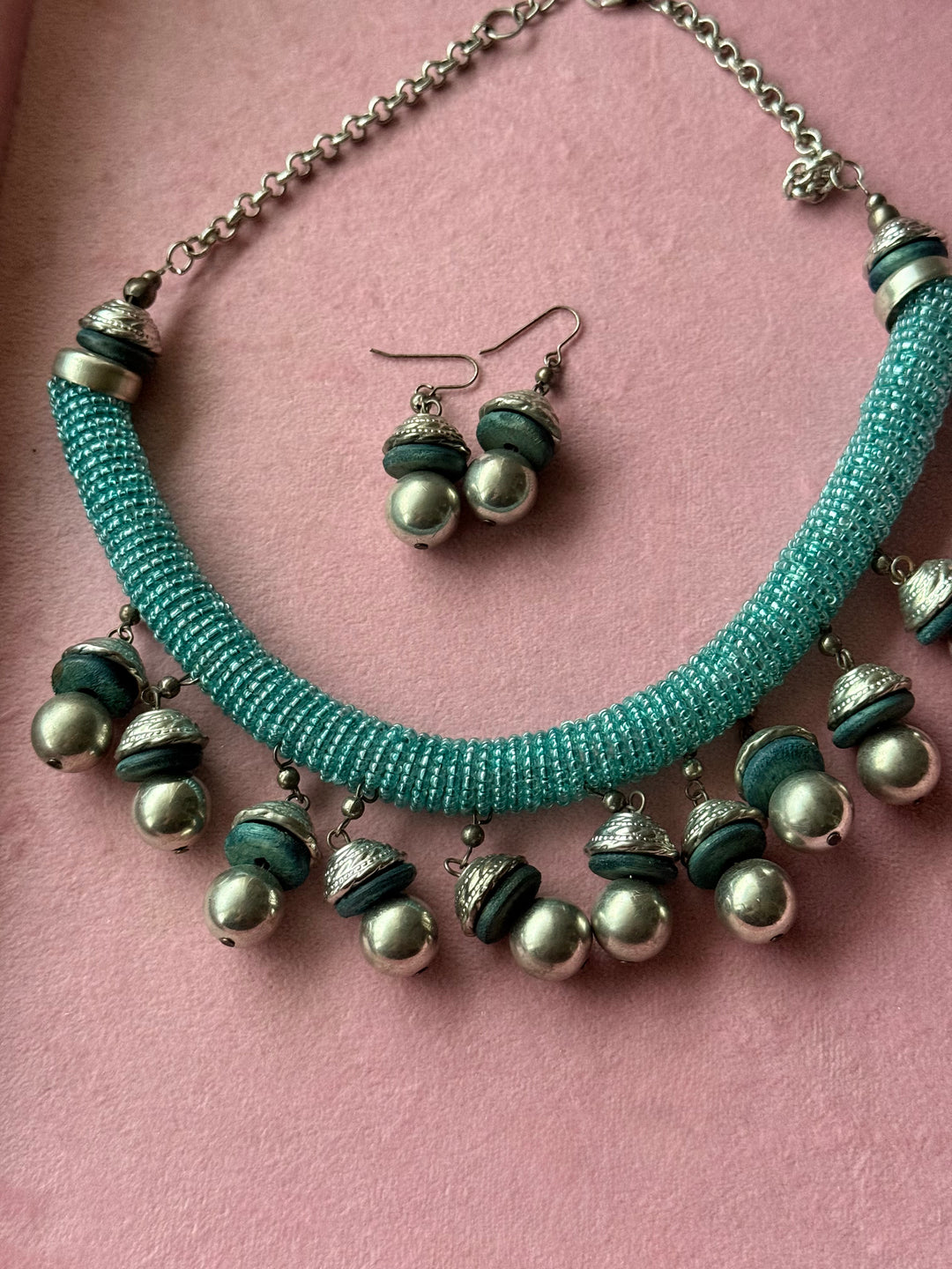 Handmade Blue Beaded Tasseled Hasli Necklace Set