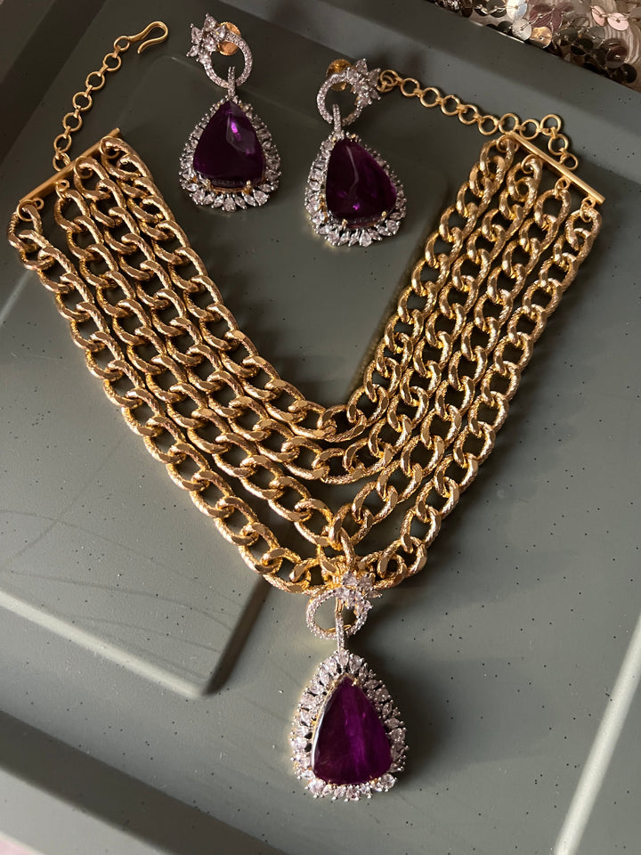 Exquisite Pendant Necklace Set - A Masterpiece of Elegance