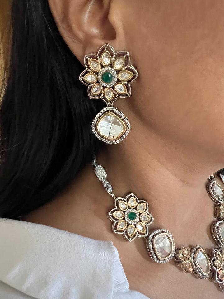 Glamorous Brass and Stone Jewelry Set