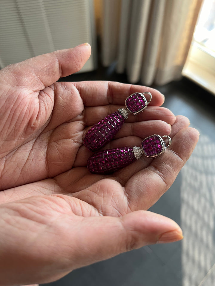 Elegant Earrings - Premium Quality, Exquisite Craftsmanship