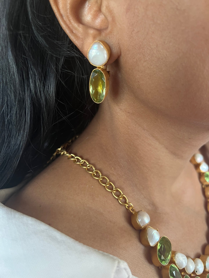 Statement Crystal and Baroque Pearls Necklace Set