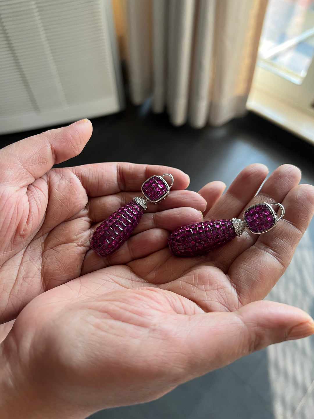 Elegant Earrings - Premium Quality, Exquisite Craftsmanship