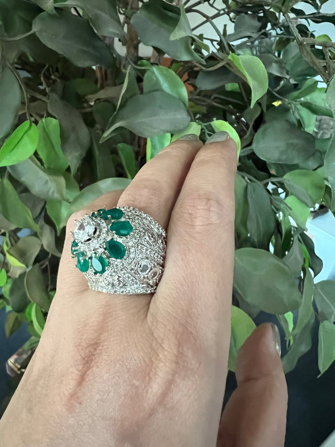 Statement Victorian Ring - A Touch of Timeless Beauty