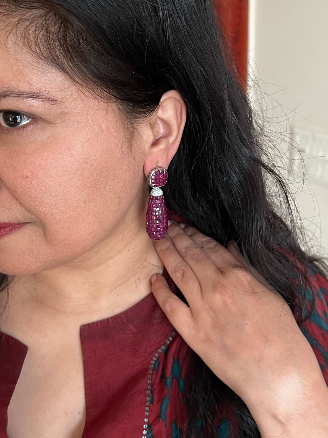 Elegant Earrings - Premium Quality, Exquisite Craftsmanship