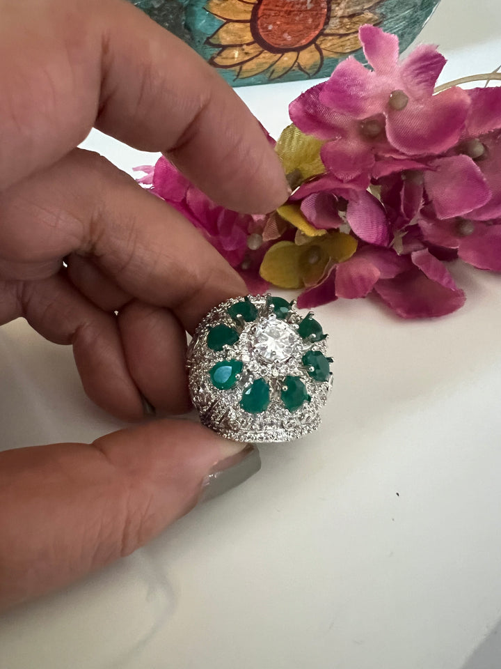 Statement Victorian Ring - A Touch of Timeless Beauty